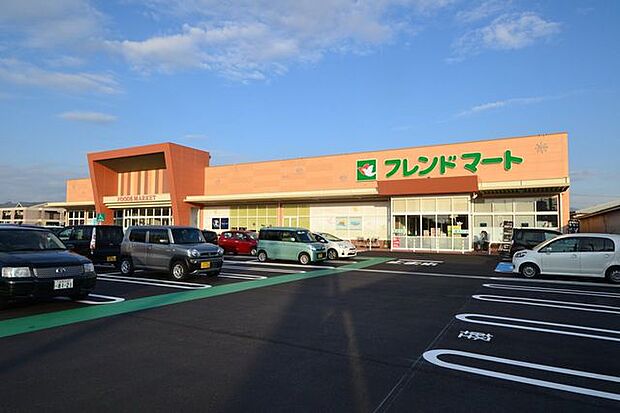 フレンドマート長浜平方店 870m