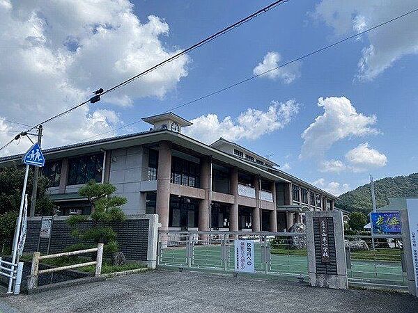 米原市立山東小学校 3250m
