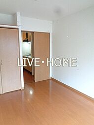 東京メトロ丸ノ内線 西新宿駅 徒歩8分の賃貸マンション 4階1Kのリビング/ダイニング