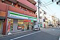 ファミリーマー...