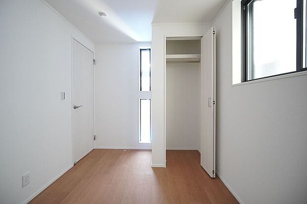 すべての居室に十分な容量の収納スペースを用意した使いやすい間取り。お部屋のスペースを有効に使えます！