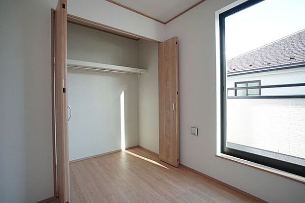 すべての居室に十分な容量の収納スペースを用意した使いやすい間取り。お部屋のスペースを有効に使えます。