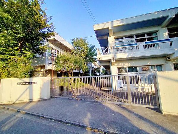 武蔵野市立第五中学校 徒歩15分。 1170m