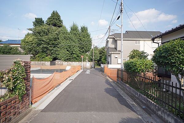 現地の周辺環境や駅までの道のりなど、住環境も合わせてご確認いただきながらご検討ください。