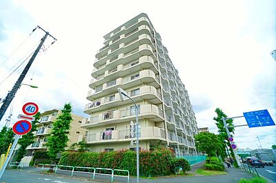 外観:京王線×小田急線2路線利用の高立地マンションです! 外観:京王線×小田急線2路線利用の高立地マンションです!