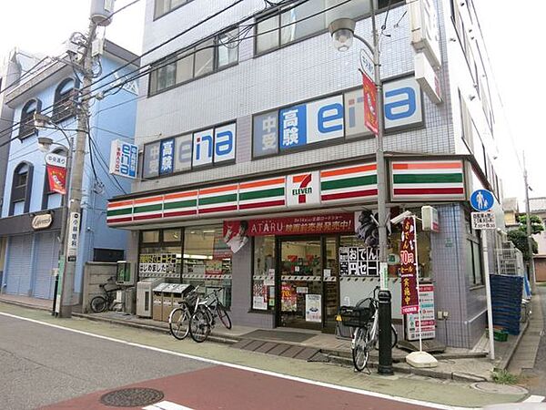 セブンイレブン練馬上石神井西店 徒歩4分。 320m