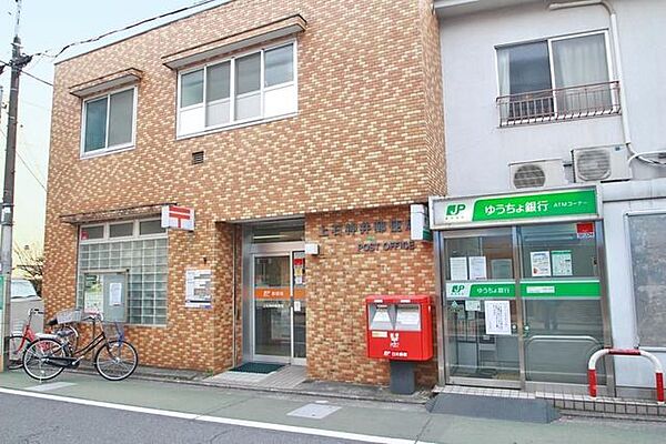 上石神井郵便局 徒歩5分。 330m