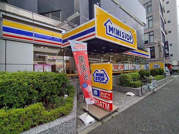 ミニストップ杉並消防署前店 徒歩5分。 400m