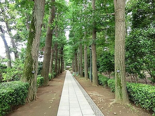 大田黒公園 徒歩15分。 1140m