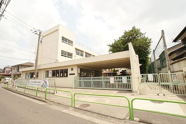 世田谷区立武蔵丘小学校 徒歩9分。 680m