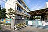 周辺：世田谷区立烏山小学校 徒歩10分。 790m