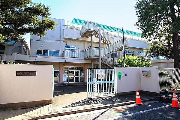 杉並区立久我山小学校 徒歩4分。 300m