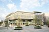 周辺：明治大学図書館和泉図書館 徒歩10分。 790m