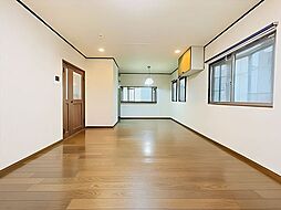 鹿伏兎町上郷　中古一戸建て 6LDKのリビング/ダイニング