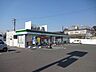 周辺：ファミリーマート橋詰店スローガンは「Fun＆Fresh」。驚きやワクワク感を与えるべく、商品改革に取り組んでいる。（電子マネー利用可　ＡＴＭあり　ネット通販あり）Tポイントサービスあり。 180m