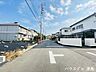 その他：南側公道幅約5.0ｍ。車がすれ違える道幅です。車1台とベビーカーですれ違っても余裕のある道幅は安心ですね。国道155号線に近くお車のアクセスに便利です。