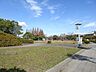 周辺：東公園緑豊かで遊具もあるので小さいお子様も楽しめる公園になっています。同敷地内にはプールやプラネタリウム（事前利用申込要）もあり、多目的に利用できます。 2410m