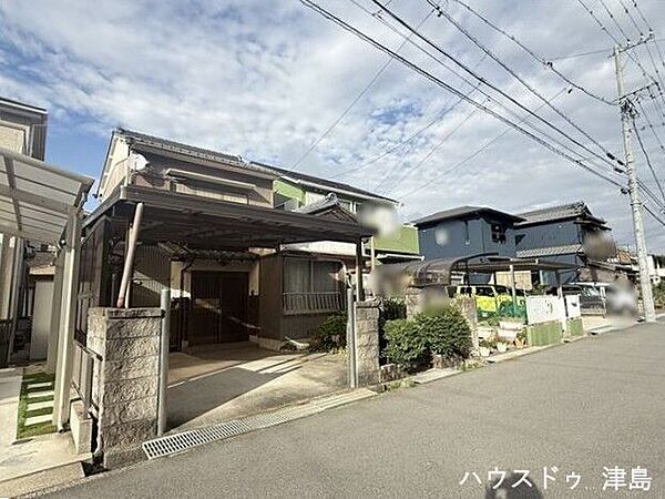 間口7.0ｍ。ビルトインガレージのお家など敷地を有効活用するプランもいいですね。徒歩約7分のところにはスーパーが2軒あり、毎日のお買い物に便利です。