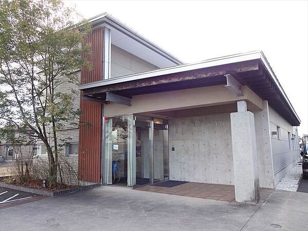 くろかわ内科クリニック(診療科目)内科・消化器科・循環器科・小児科　(診療時間)月～土9時～12時　月・火・水・金17時～19時半　(休診日)日・祝 340m