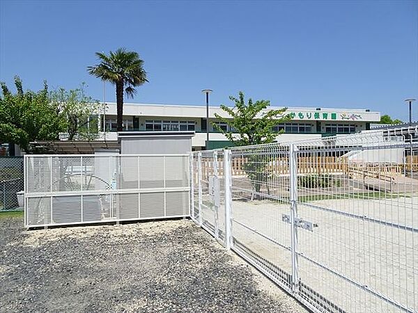 神守こども園幼保連携型認定こども園　保育目標「明るく　正しく　なかよく」　≪開園日≫（平日）午前7時から午後7時（土曜）午前7時から午後2時≪対象年齢≫0歳児（生後43日）～5歳児 600m