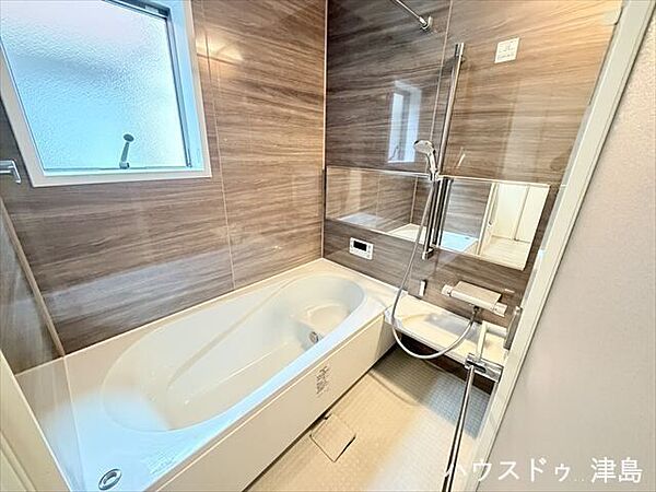 浴室を拡大表示