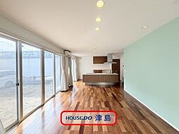 津島市又吉町4丁目:リビング