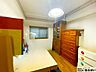 子供部屋：日中は陽が差し込み明るく、風通しも良い洋室です♪