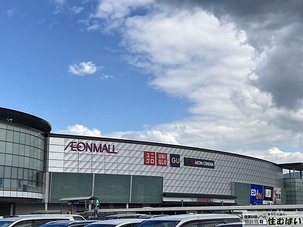イオン福岡店 お食事やショッピングを楽しむことができる複合施設も徒歩圏内に！ちょっとしたお出かけにも便利ですね♪ 2140m