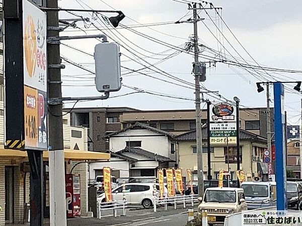 サトー食鮮館八田店 徒歩14分。生活に必要な食品や消耗品がそろうスーパーが近くにあると生活の利便性も高まりますね♪ 1080m