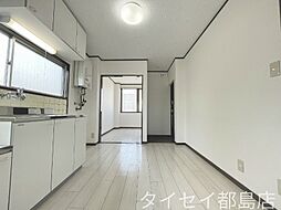 おおさか東線 城北公園通駅 徒歩5分の賃貸マンション 5階2DKのリビング/ダイニング