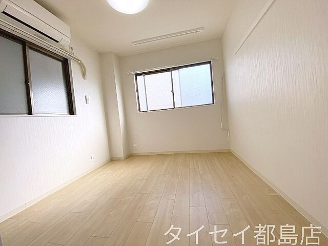 寝室