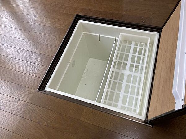 『平屋：床下収納』