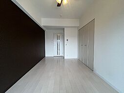 近鉄大阪線 布施駅 徒歩5分の賃貸マンション 10階1Kのリビング/ダイニング