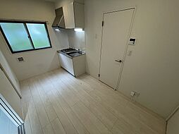 近鉄大阪線 今里駅 徒歩5分の賃貸アパート 2階1DKのリビング/ダイニング