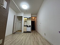 Osaka Metro千日前線 今里駅 徒歩6分の賃貸マンション 6階1DKのリビング/ダイニング