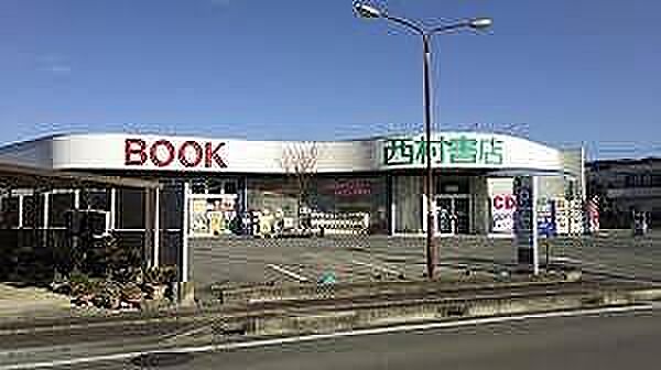 画像14:西村書店本店  750m