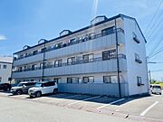 西飾磨駅より徒歩2分 3階 築30年の賃貸物件