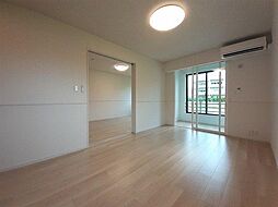 アル・グレース 105 1階1LDKのリビング/ダイニング