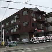 宝殿駅より徒歩19分 築35年8ヶ月 3階建の賃貸物件