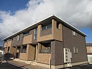 篠山口駅よりバス9分 徒歩2分 築8年11ヶ月 2階建の賃貸物件