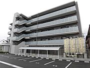 亀山駅より徒歩25分 3階 築6年7ヶ月の賃貸物件