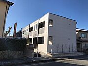 豊岡駅より徒歩20分 築8年3ヶ月 2階建の賃貸物件