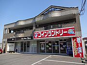 平松駅より徒歩6分 2階 築25年11ヶ月の賃貸物件