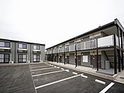 西飾磨駅より徒歩9分 1階 築16年7ヶ月の賃貸物件