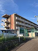 宝殿駅よりバス22分 徒歩8分 2階 築61年8ヶ月の賃貸物件