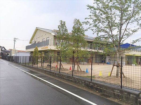 なかがわ保育園 550m