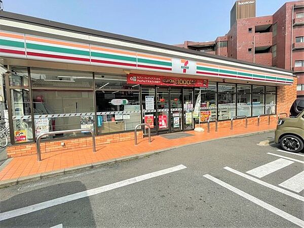 セブンイレブン高宮西店 500m