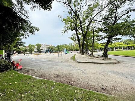 塩原中央公園 250m