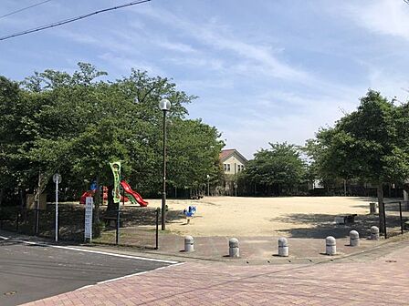 野多目東公園 550m