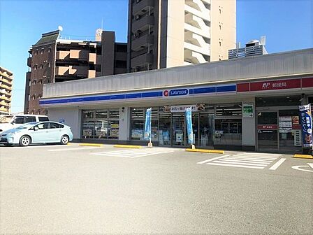 ＪＰローソン野間郵便局店 85m
